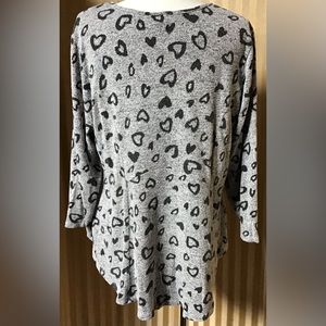 Cozy heart leopard print shirt
